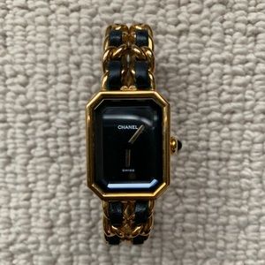 Vintage CHANEL Premiere Gold & Leather watch